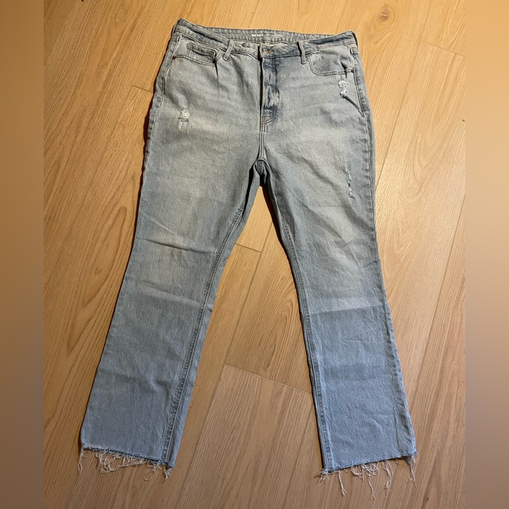 Extra High-Waisted Button-Fly Kicker Boot-Cut Cut-Off - Picture 3 of 7